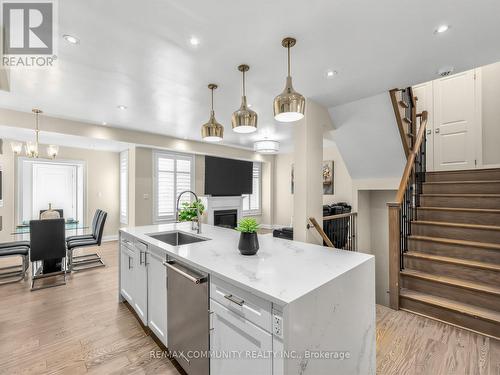 9 Clutterbuck Lane, Ajax, ON 