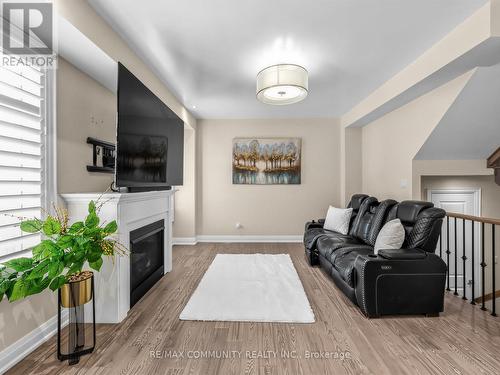 9 Clutterbuck Lane, Ajax, ON 
