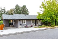 125 Arbutus Cres  Ladysmith, BC V9G 1T8