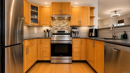 224 Johel Rd, Lake Cowichan, BC 