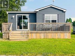 8 CRICKET LN - 486 COUNTY ROAD 18 Prince Edward County (Athol Ward), ON K0K 1P0