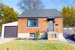 77 Glenburn Avenue Toronto, ON M4B 2X7