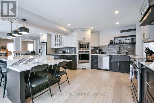 36 Nicklaus Drive, Barrie, ON 