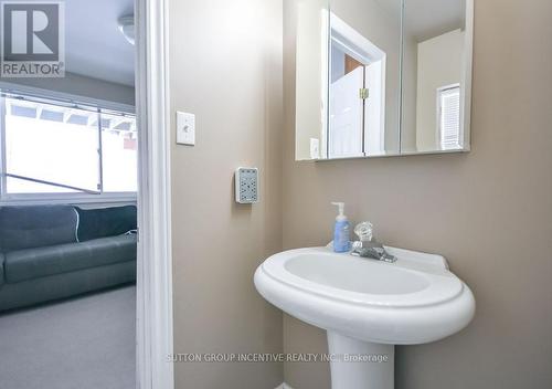 36 Nicklaus Drive, Barrie, ON 