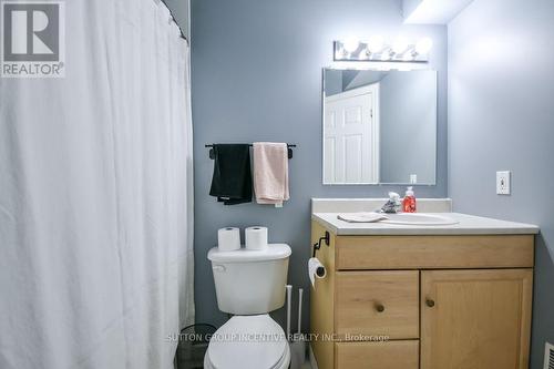 36 Nicklaus Drive, Barrie, ON 
