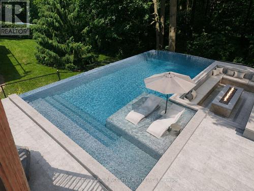 36 Nicklaus Drive, Barrie, ON 