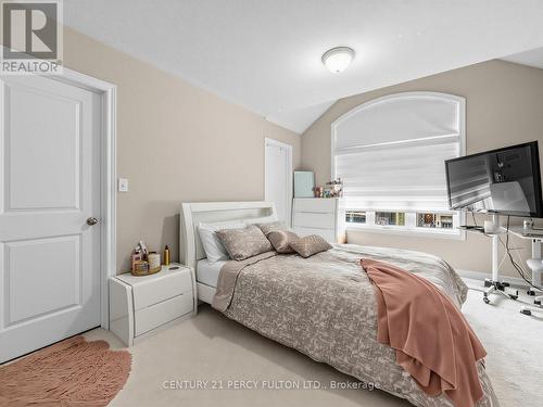 54 Farringdon Crescent, Brampton, ON 