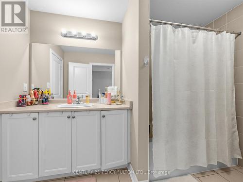 54 Farringdon Crescent, Brampton, ON 
