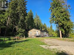 2385 Eva Road Lee Creek, BC V0E 1M4