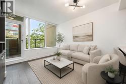 207 288 W 1ST AVENUE  Vancouver, BC V5Y 0E9