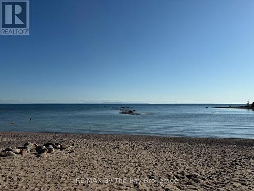 909 17 Concession, Tiny, ON 
