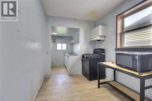 1920 University Avenue West, Windsor, ON 