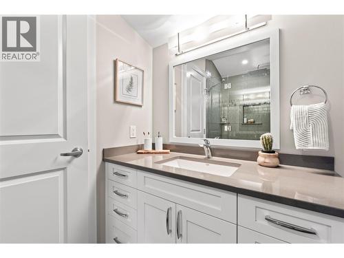 Primary ensuite - 6421 Eagle Bay Road Unit# 13, Eagle Bay, BC 