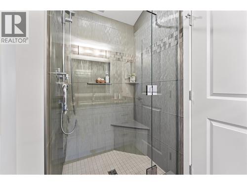 ensuite shower - 6421 Eagle Bay Road Unit# 13, Eagle Bay, BC 