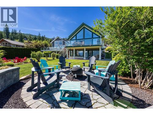Great area to unwind by the fire with wine and friends and tell boating stories - 6421 Eagle Bay Road Unit# 13, Eagle Bay, BC 