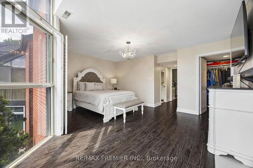 8 - 100 Arbors Lane, Vaughan, ON 