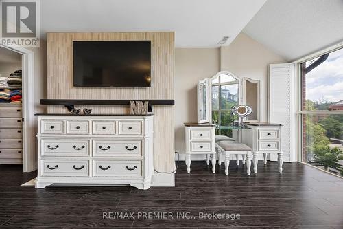 8 - 100 Arbors Lane, Vaughan, ON 