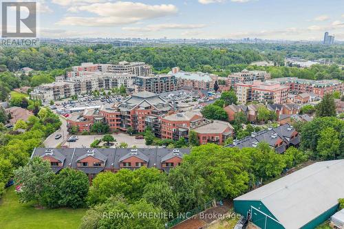 8 - 100 Arbors Lane, Vaughan, ON 