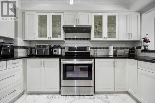 8 - 100 Arbors Lane, Vaughan, ON 