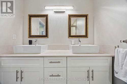 8 - 100 Arbors Lane, Vaughan, ON 