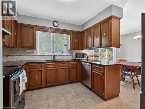 17 Montgomery Road, Welland, ON 