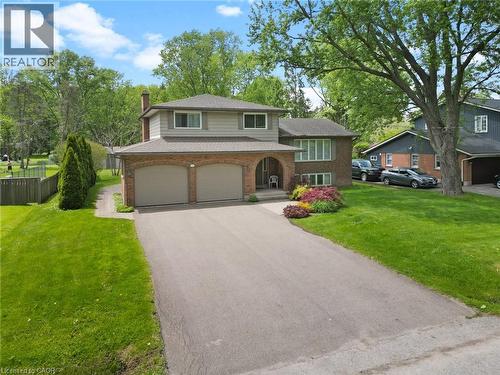 17 Montgomery Road, Welland, ON 