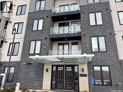 203 2101 Heseltine ROAD  Regina, SK S4V 3H1