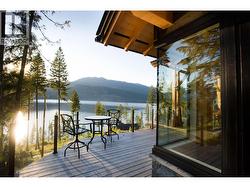 234 WALKERS Lane  Kootenay Bay, BC V0B 1X0