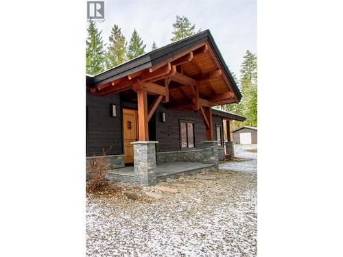 234 Walkers Lane, Kootenay Bay, BC 