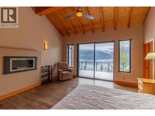 234 Walkers Lane, Kootenay Bay, BC 