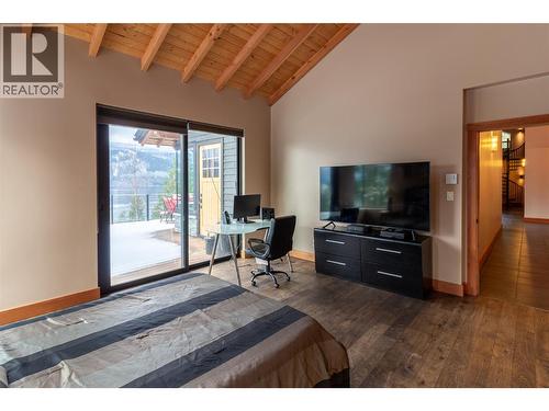 234 Walkers Lane, Kootenay Bay, BC 