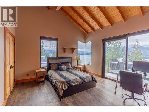 234 Walkers Lane, Kootenay Bay, BC 