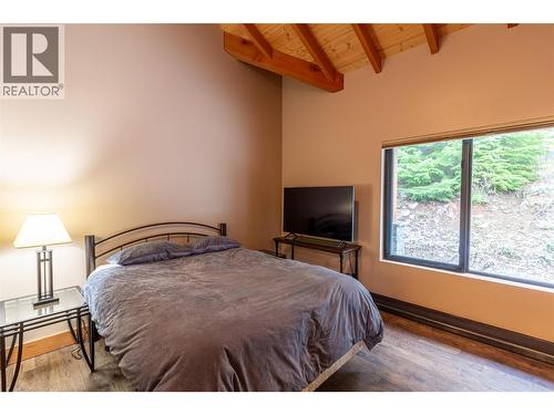 234 Walkers Lane, Kootenay Bay, BC 