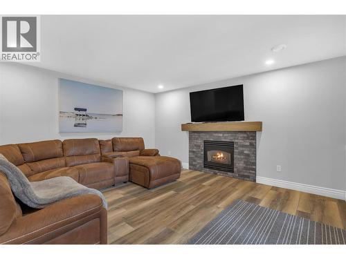 2177 Breckenridge Court, Kelowna, BC 