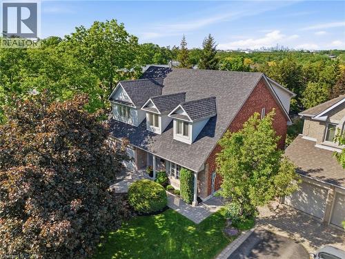 2205 SHAFTESBURY Court  Oakville, ON L6H 6C6