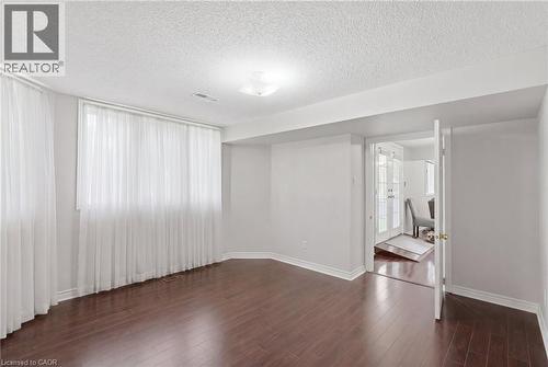 Digitally removed furniture - 2205 Shaftesbury Court, Oakville, ON 