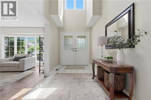 2205 Shaftesbury Court, Oakville, ON 