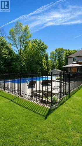 1317 Cornfield Crescent, Ottawa, ON 
