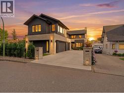 267 Lake Avenue Kelowna, BC V1Y 5W6