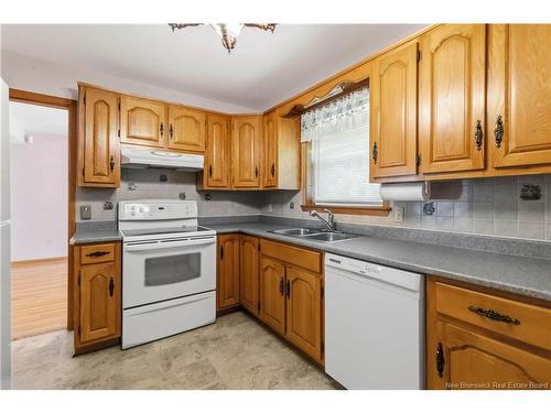 42 Goldsboro Ave, Riverview, NB 