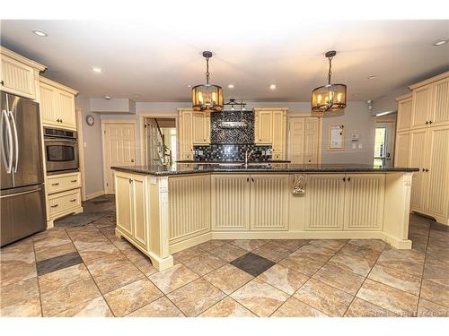 76 Island View Dr, Douglas, NB 
