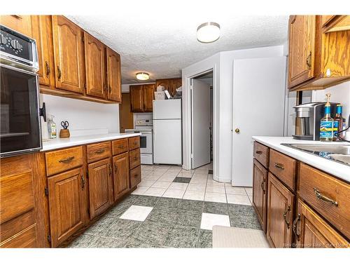 76 Island View Dr, Douglas, NB 