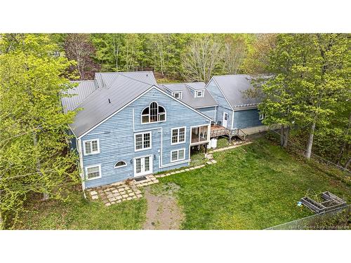 76 Island View Dr, Douglas, NB 