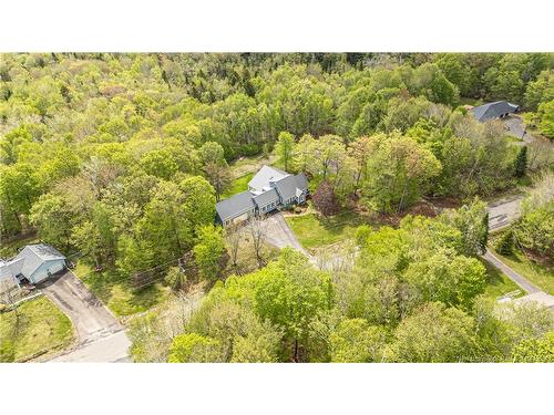 76 Island View Dr, Douglas, NB 