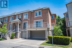 16 - 9133 BAYVIEW AVENUE  Richmond Hill, ON L4B 4C5