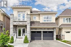 82 MURRAY LEONARD LANE  East Gwillimbury, ON L9N 0Z6