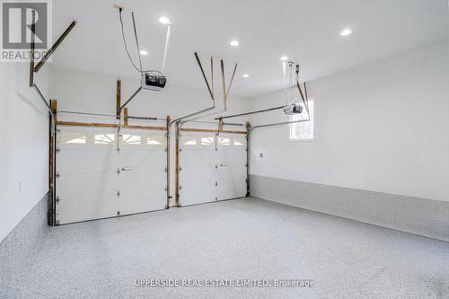 167 Covent Crescent, Aurora, ON 