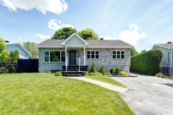 450 Rue Éric Laval (Fabreville), QC H7P 2X1