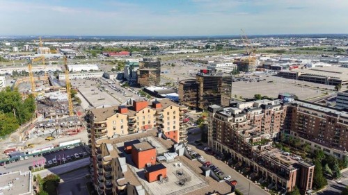 Aerial View - 603-3330 Boul. Le Carrefour, Laval (Chomedey), QC 