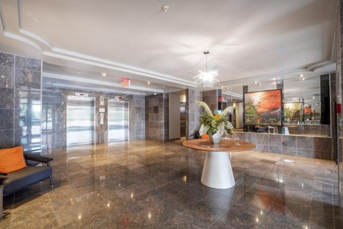 Reception - 603-3330 Boul. Le Carrefour, Laval (Chomedey), QC 